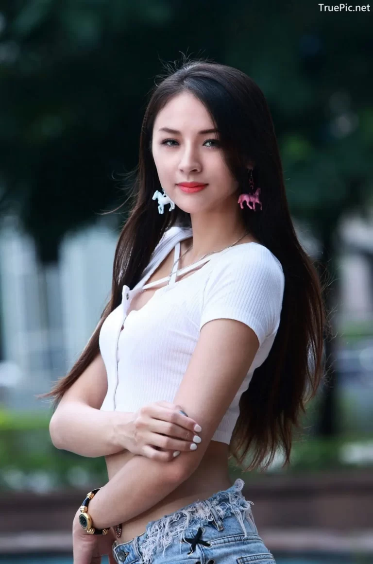 Taipei (Taiwan) beautiful woman or selebgram